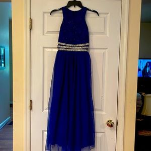 Navy blue girls size 16 party dress with rhinestones.